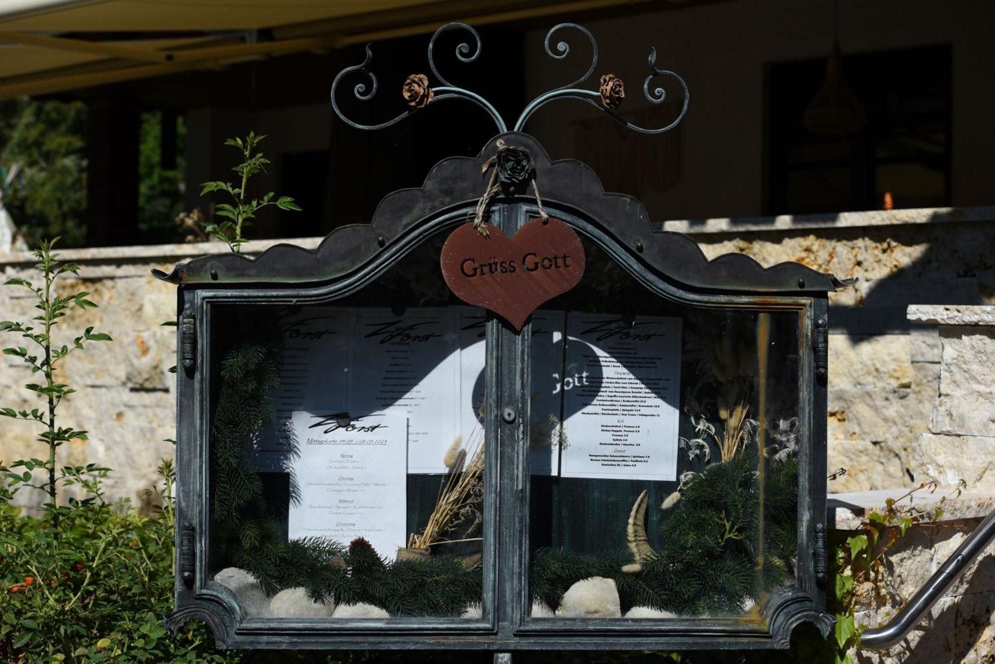 Hotel Zum Forst Kranzberg Exterior photo